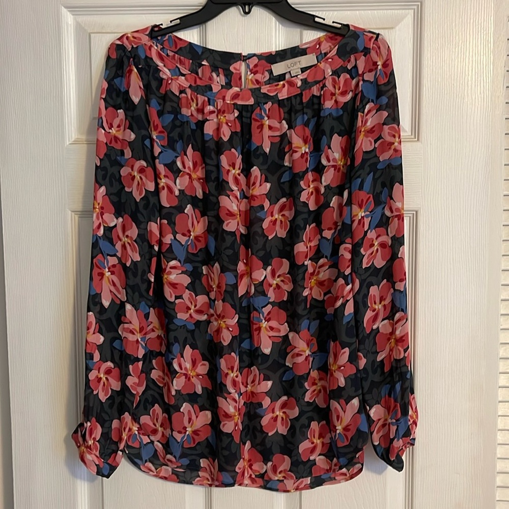 Loft blouse size L